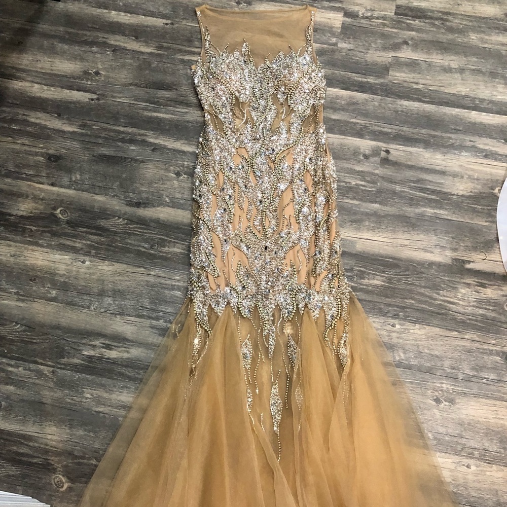 Prom dress